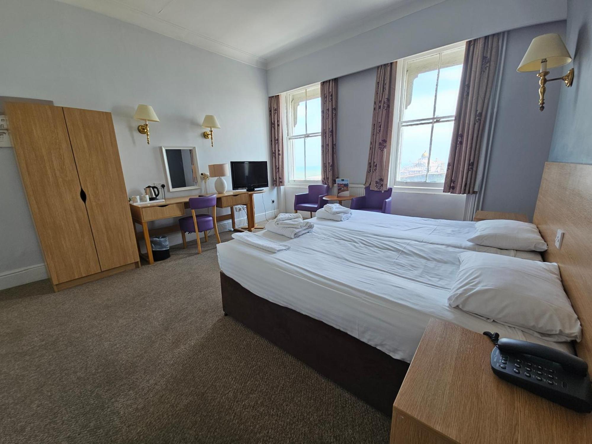 The Burlington Hotel Eastbourne Eksteriør bilde